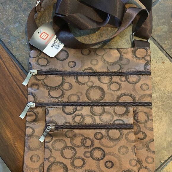 Brown and black purse - Picture 1 of 3